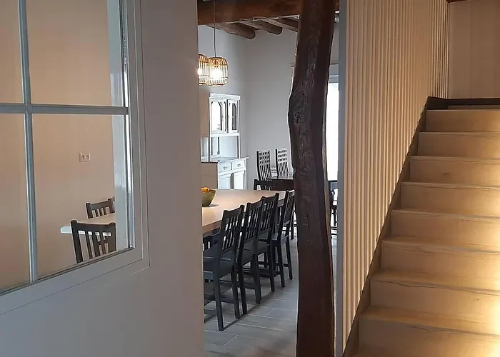 בית נופש Triticum *