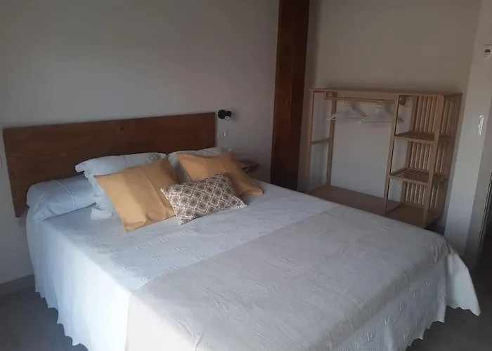 בית נופש Triticum *