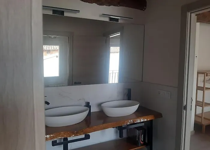 Triticum בית נופש