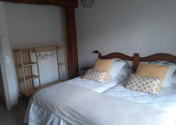 Triticum בית נופש